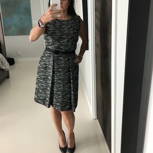 Tahari black and white knee length dress